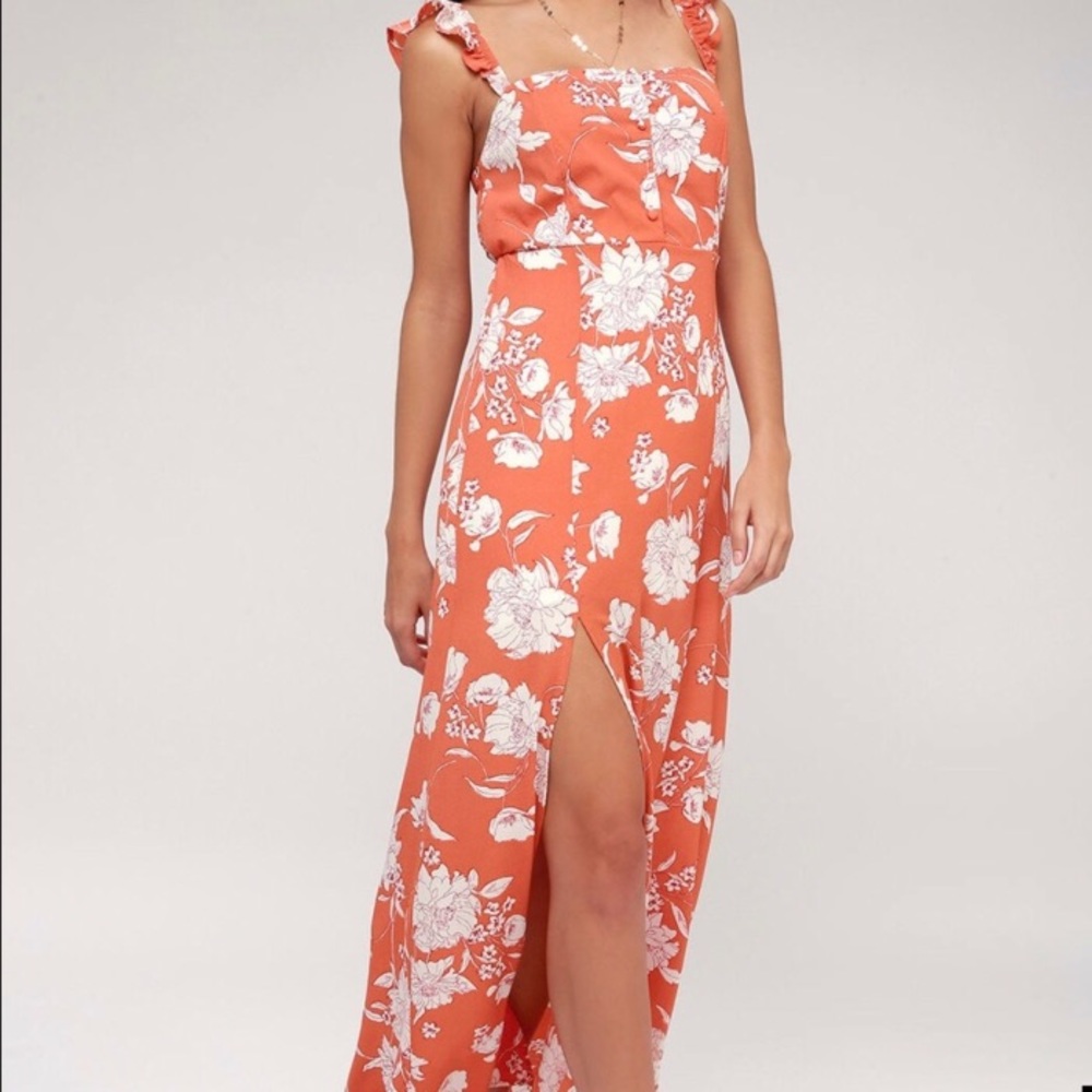 Lulu’s Coral Maxi Dress